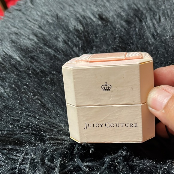 Nice ring. - Picture 2 of 4